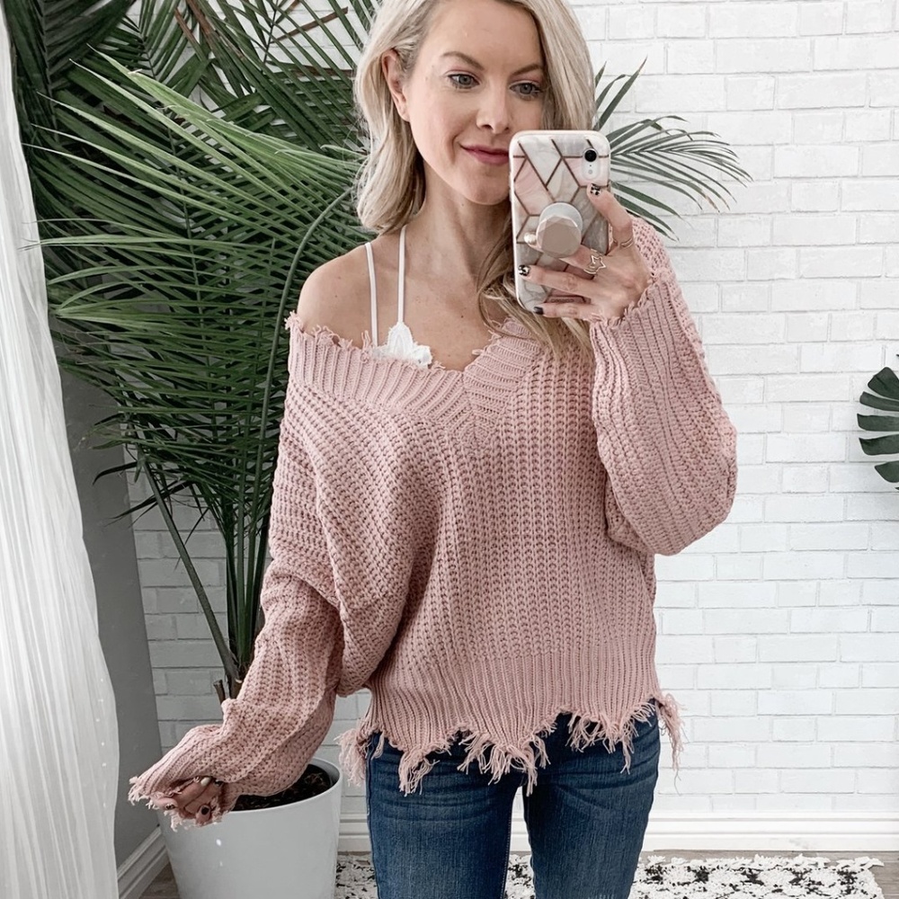 NWT Mauve Distressed Fringe Sweater - Picture 7 of 7